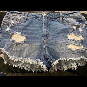 Mission High rise shorts